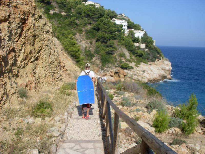 Spanien2010_6 058.jpg - On the way to Playa Ambolo, on of the most beautiful stonebeaches around Javea